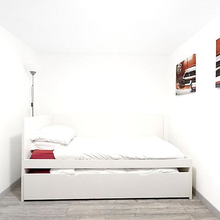 Appartement Lumineux A Voreppe Avec Piscine 外观 照片