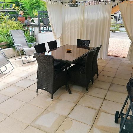 Appartement Lumineux A Voreppe Avec Piscine 外观 照片